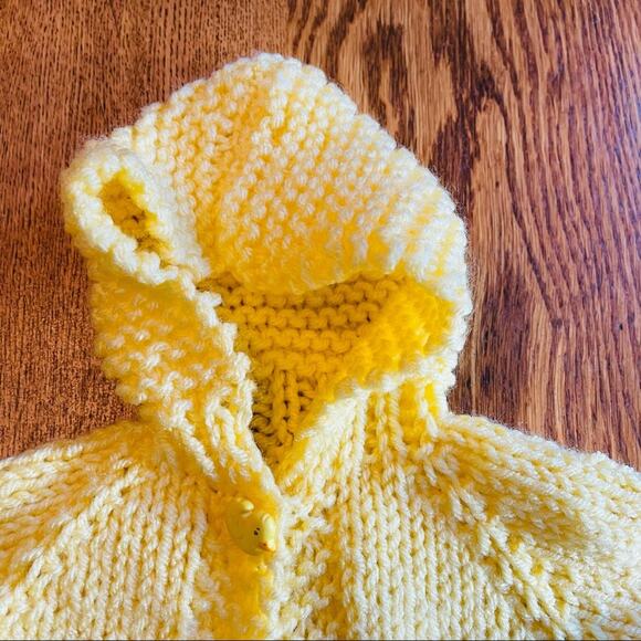 Handmade Knit Hoodie Sweater Doll Teddybear Duckie Button - Picture 3 of 5